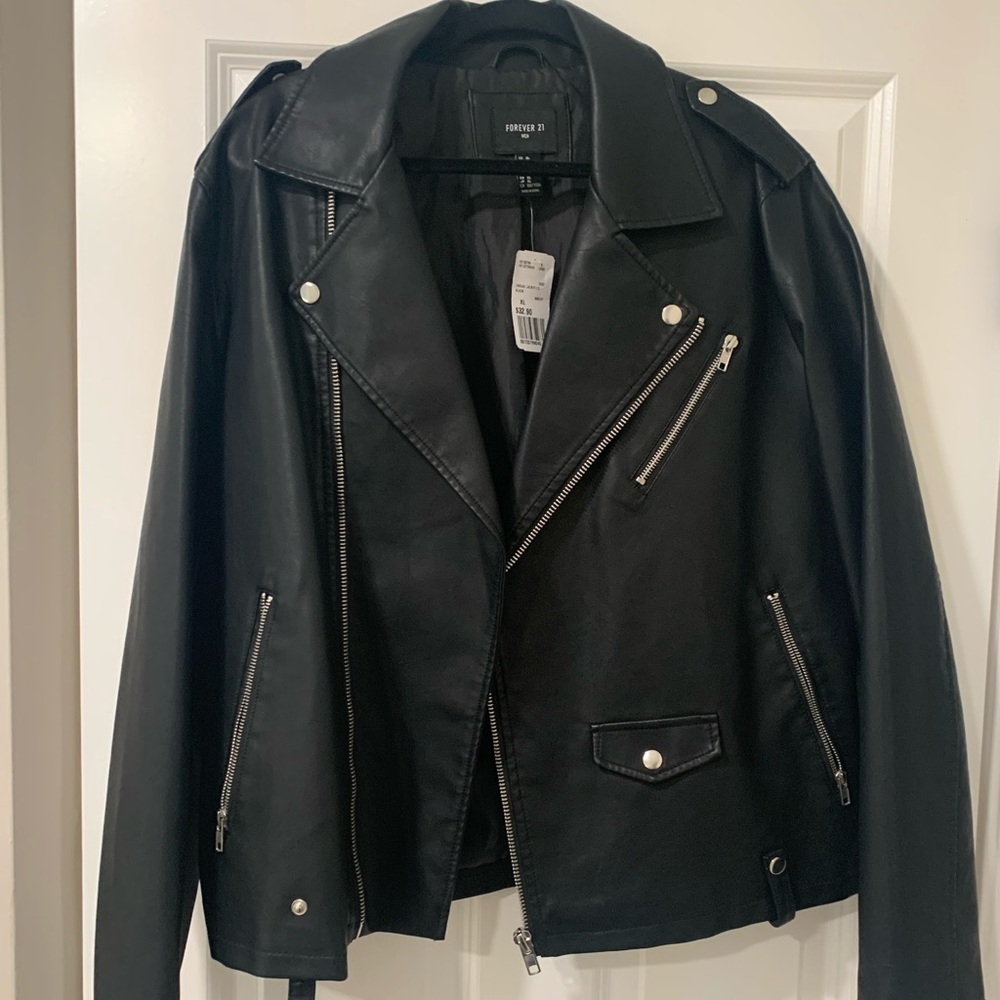 Forever 21 black leather jacket